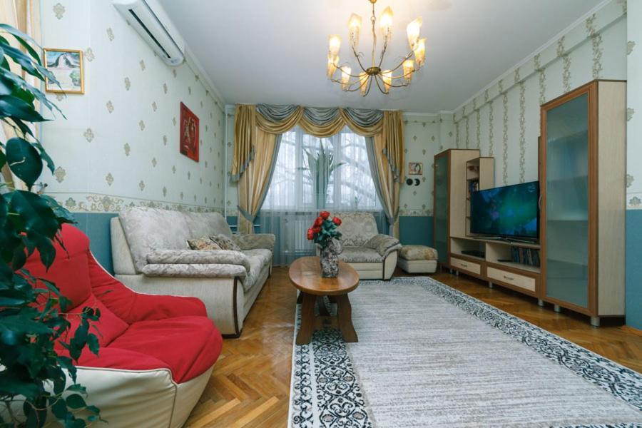 Three-Room Apartments At The Polytechnic Institute 키예프 외부 사진